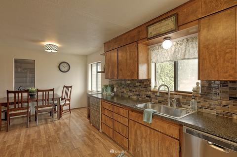 4720 View Dr, Everett, WA 98203 photo 9