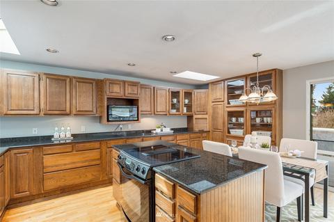504 240th St SW, Bothell, WA 98021 photo 9