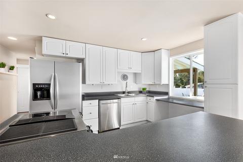 24204 Lockwood Rd, Bothell, WA 98021 photo 12