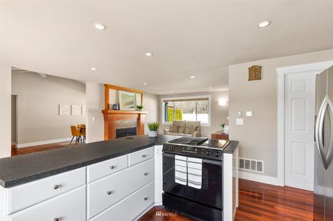 24204 Lockwood Rd, Bothell, WA 98021 photo 13