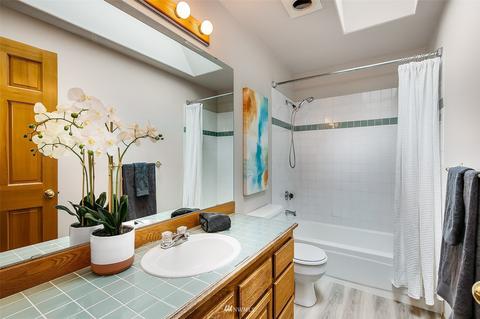 9212 NE 155th St, Bothell, WA 98011 photo 17