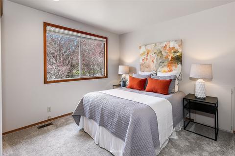9212 NE 155th St, Bothell, WA 98011 photo 16