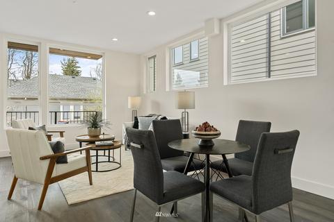 1622 E Thomas St, Seattle, WA 98112 photo 13