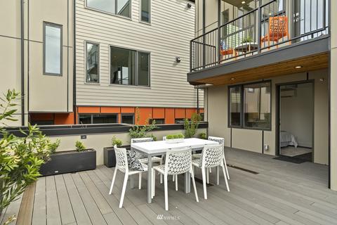 1622 E Thomas St, Seattle, WA 98112 photo 9