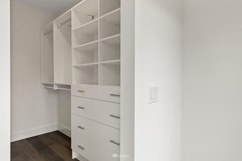 1622 E Thomas St, Seattle, WA 98112 photo 29