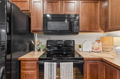 721 206th St E, Spanaway, WA 98387 photo 9