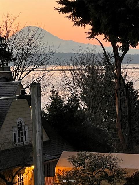 3915 E Pine St, Seattle, WA 98122 photo 6