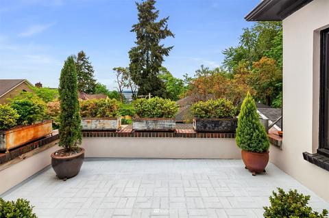 3915 E Pine St, Seattle, WA 98122 photo 5