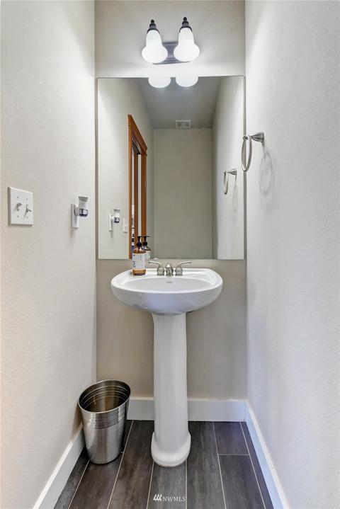 525 Pilchuck Path, Everett, WA 98201 photo 26