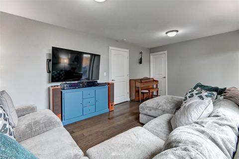 525 Pilchuck Path, Everett, WA 98201 photo 25