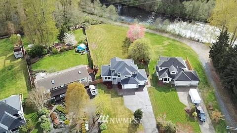 14316 144th St E, Orting, WA 98360 photo 2