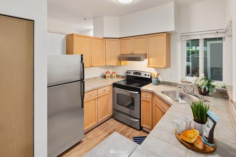12012 NE 204th Pl #C-101, Bothell, WA 98011 photo 13