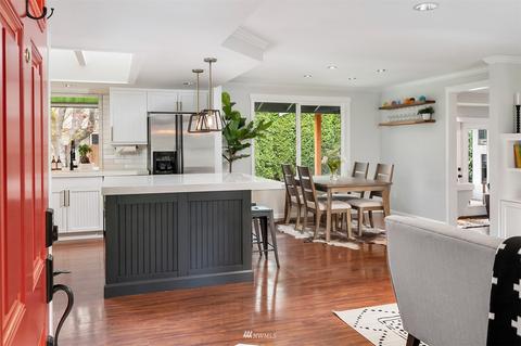 15211 111th Ave NE, Bothell, WA 98011 photo 3