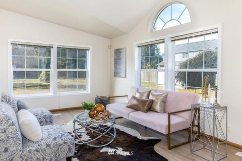 8217 207th St E, Spanaway, WA 98387 photo 4