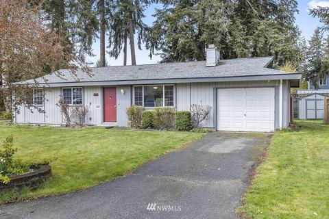 19320 Crescent Dr E, Spanaway, WA 98387 photo 1