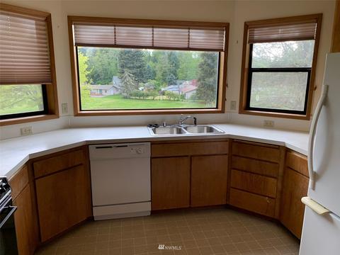 240 Dungeness Mdws, Sequim, WA 98382 photo 7