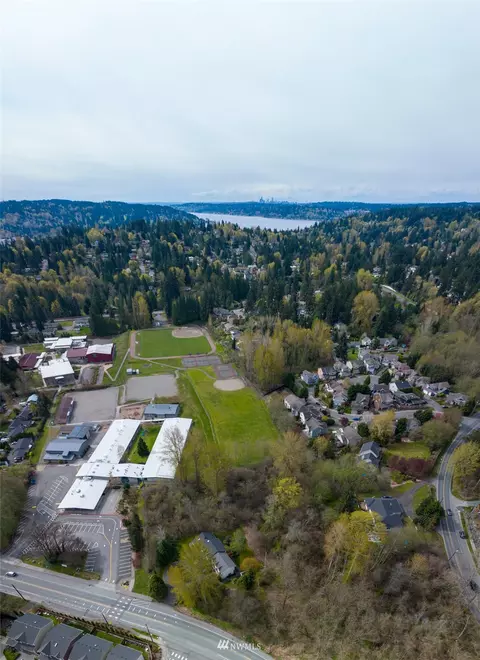 24121 Locust Way, Bothell, WA 98021 photo 12