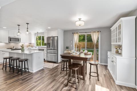 1208 228th Pl SW, Bothell, WA 98021 photo 3