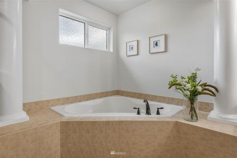 17213 31st Dr SE, Bothell, WA 98012 photo 24