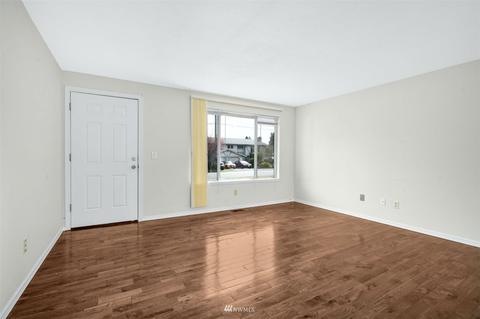 10810 38th Dr SE, Everett, WA 98208 photo 5