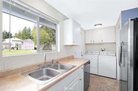 10810 38th Dr SE, Everett, WA 98208 photo 13