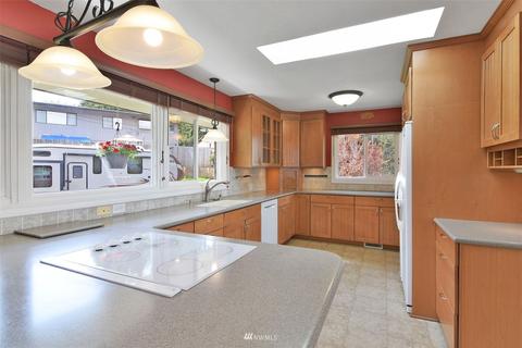 4501 Thomson Ave, Everett, WA 98203 photo 9