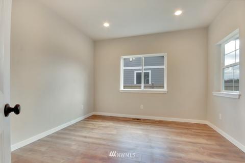 1490 Florence, Enumclaw, WA 98022 photo 19