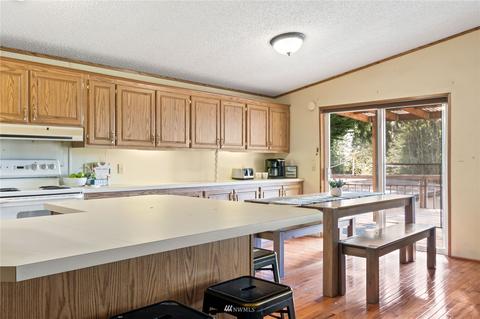 181 E Lakeview Dr, Grapeview, WA 98546 photo 6