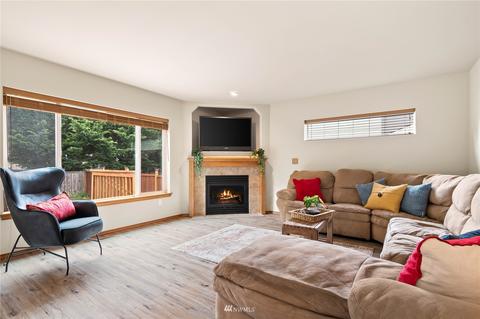 2113 199th St E, Spanaway, WA 98387 photo 6