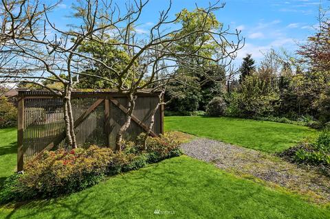 1817 39th Ave E, Seattle, WA 98112 photo 2