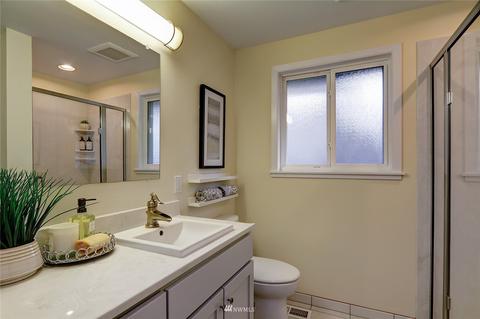 8905 NE 190th St, Bothell, WA 98011 photo 22