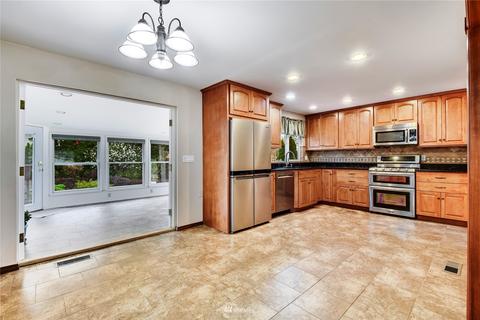 22126 Meridian Ave S, Bothell, WA 98021 photo 11