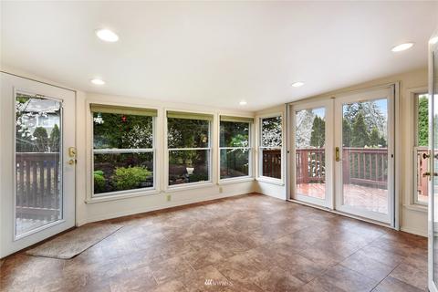 22126 Meridian Ave S, Bothell, WA 98021 photo 10