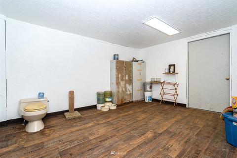 1429 Middle Fork Rd, Onalaska, WA 98570 photo 12
