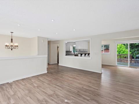2325 106th Pl SE, Everett, WA 98208 photo 5