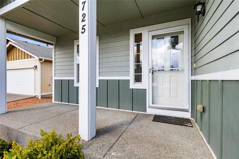 725 206th St E, Spanaway, WA 98387 photo 4
