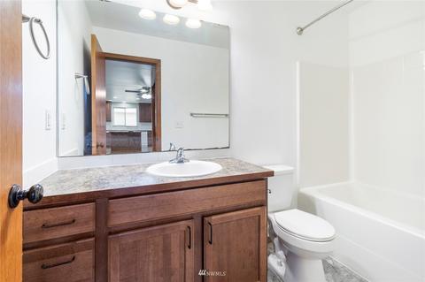 725 206th St E, Spanaway, WA 98387 photo 16