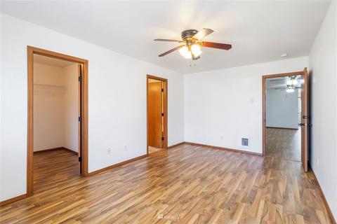 725 206th St E, Spanaway, WA 98387 photo 18