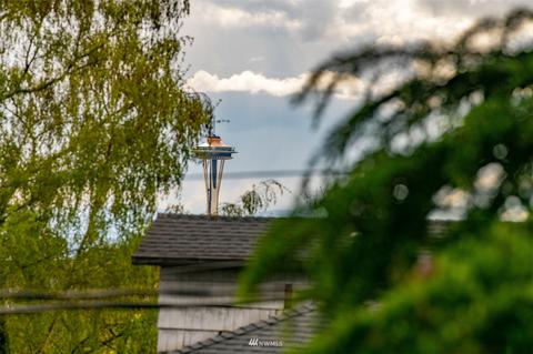 628 12th Ave E, Seattle, WA 98102 photo 27