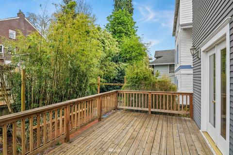 628 12th Ave E, Seattle, WA 98102 photo 34