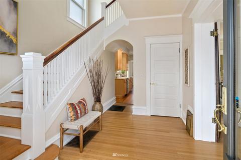 628 12th Ave E, Seattle, WA 98102 photo 3