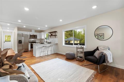 5627 SW 26th Ave, Seattle, WA 98106 photo 6