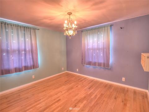 2070 Roosevelt Ave, Enumclaw, WA 98022 photo 9