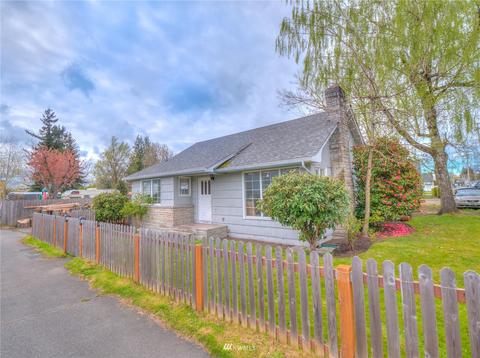 2070 Roosevelt Ave, Enumclaw, WA 98022 photo 2