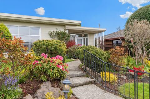 805 Rucker Ave, Everett, WA 98201 photo 3