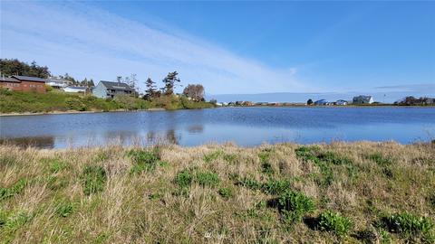 421 Beach Dr, Sequim, WA 98382 photo 17
