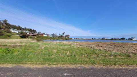 421 Beach Dr, Sequim, WA 98382 photo 16