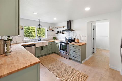 512 3rd St, Sultan, WA 98294 photo 7