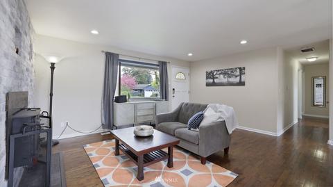 123 234th St SW, Bothell, WA 98021 photo 2