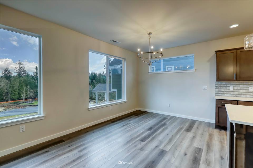  1989 NEastmont Ct, Poulsbo, WA 98370 photo 17